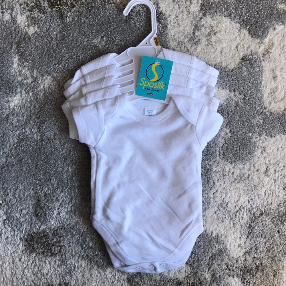 Spasilk newborn 5pack short sleeve onsies NWT